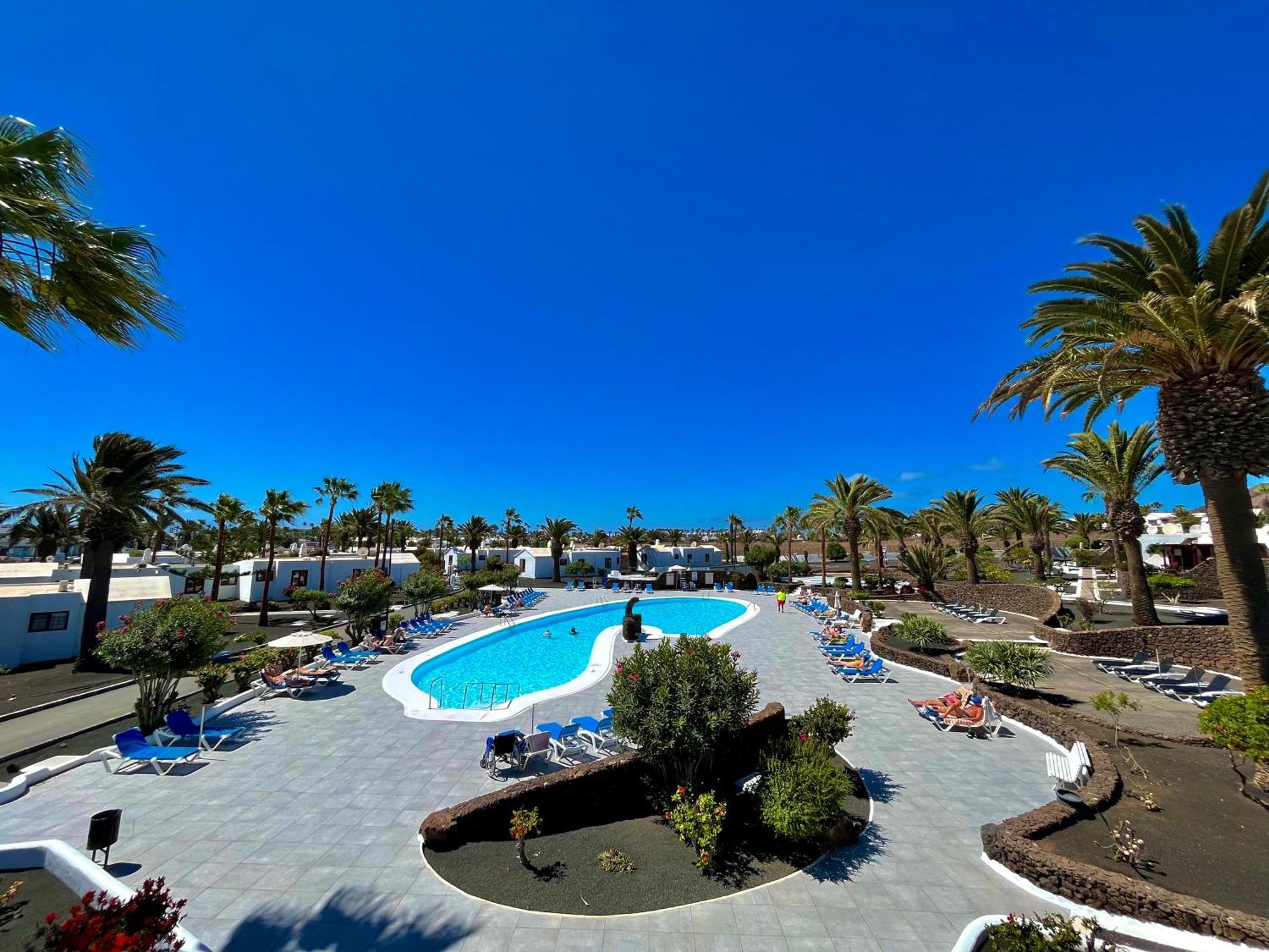 Апартаменти Casas Del Sol Плайя-Бланка Екстер'єр фото